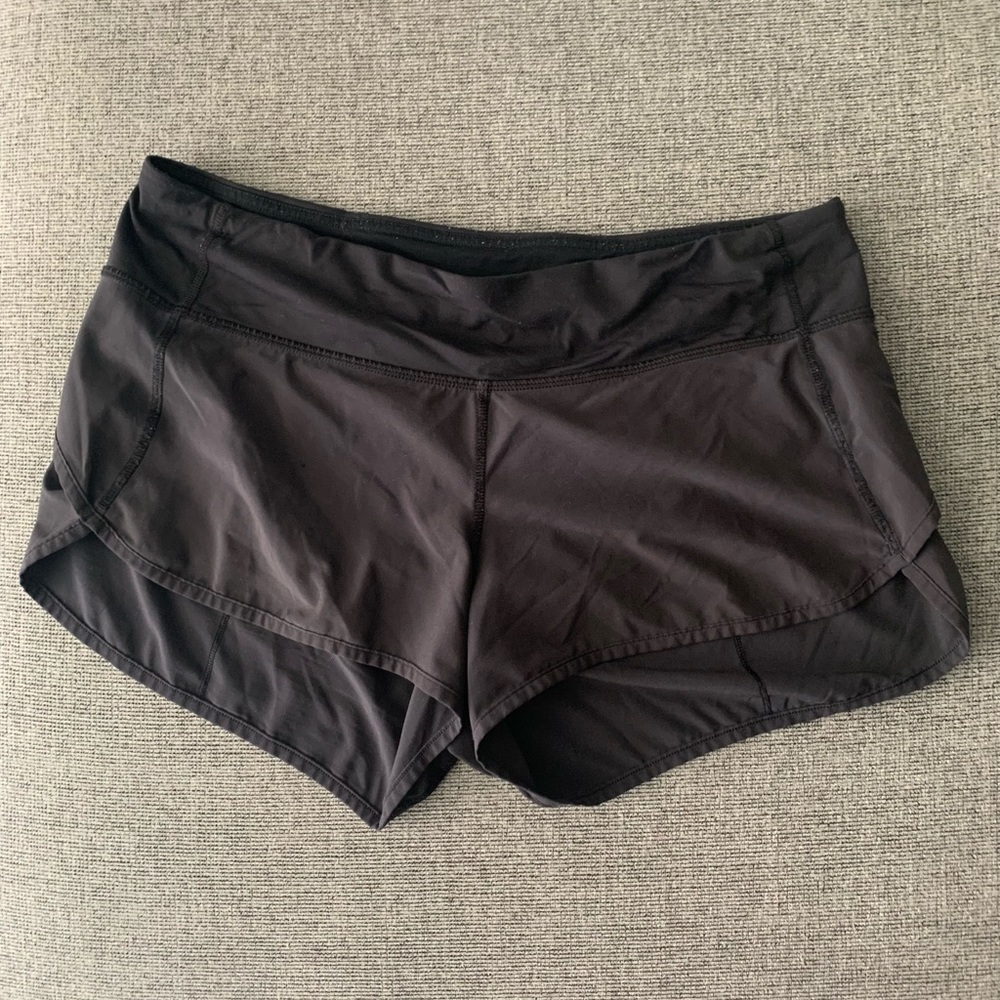Black lululemon speed up low rise shorts size 8